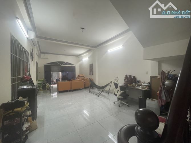 VILLA CŨ BÙI ĐÌNH TUÝ - HXH ĐANG MỞ RỘNG 6M - NGANG 7.5M - 3 TẦNG - 140M² - GIÁ NHỈNH 15 T - 2