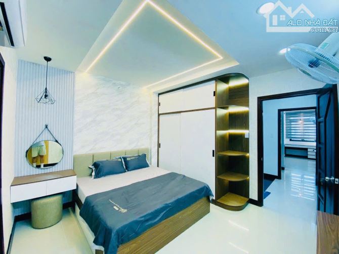BÁN NHÀ HẺM XE TẢI NGUYỄN TƯ GIẢN - KHÔNG LỘ GIỚI - DÒNG TIỀN 18 TRIỆU/THÁNG - hơn  7 Tỷ - 2