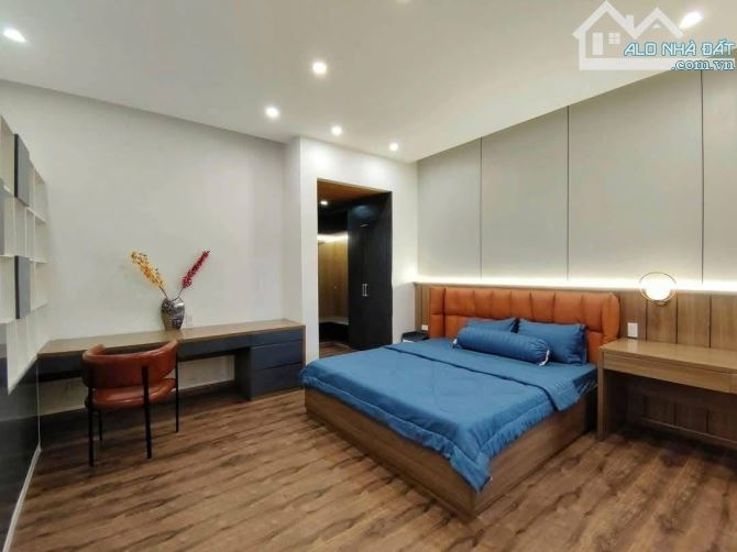 Thanh trì, nhà 60m2, ô tô đỗ cổng, thang máy, sổ đỏ chính chủ - 2