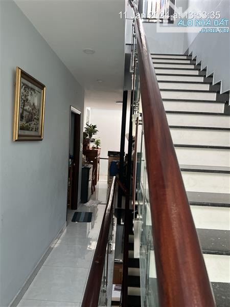 🏡 NHÀ ĐẸP FULL NỘI THẤT - 4 TẦNG - SÂN ĐỂ Ô TÔ - CHỈ 8 TỶ - VINCOM LÊ VĂN VIỆT - 4