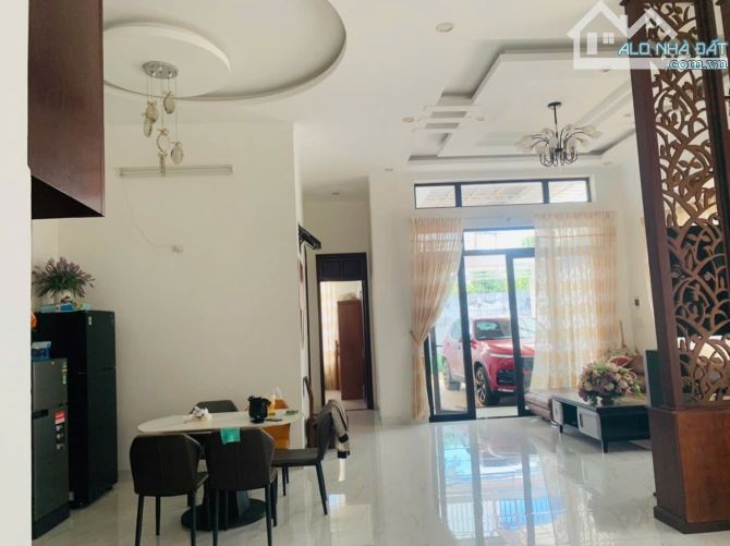 🏡 Nhà hẻm Nguyễn Viết Xuân rộng rãi 3 phòng ngủ