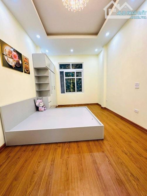 BÁN NHÀ LÊ QUANG ĐẠO, NAM TỪ LIÊM: 35M2, Ô TÔ ĐỖ GẦN – NGÕ NÔNG – NHÀ ĐẸP, 5 TẦNG NHỈNH 6