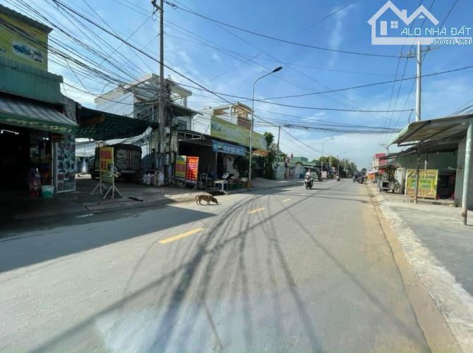 BÁN LÔ ĐẤT XÂY TRỌ 650M2 - GIÁ CHỈ 8 TRIỆU /M2 - GẦN CHỢ - KHU CÔNG NGHIỆP