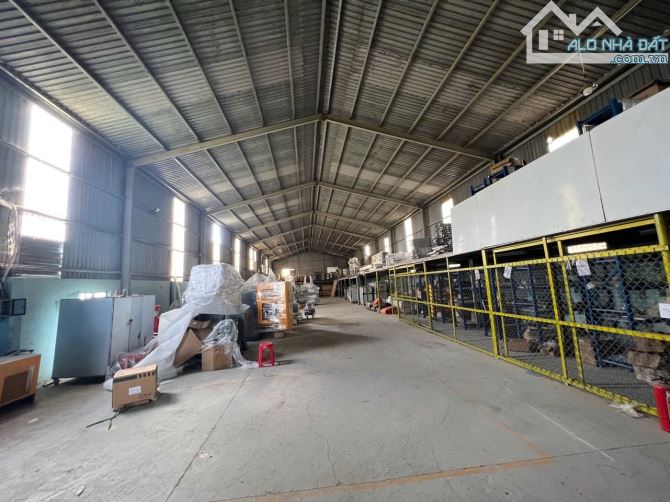 Cho thuê kho xưởng 1200m2 tại đường Liên Phường, Phú Hữu, Quận 9