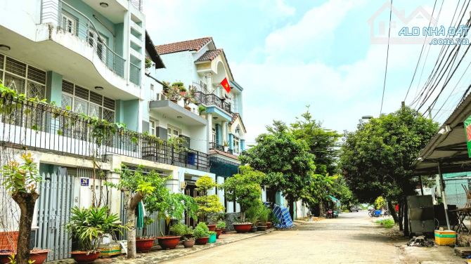 Bán lô đất 8x15m - Vị trí vàng KDC Bên Sông Hiệp Bình Chánh trục Phạm Văn Đồng - 1