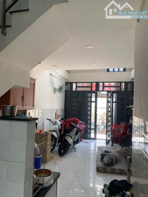 DUY NHẤT 1 CĂN,NHÀ ĐẸP 5 TẦNG KHU TÊN LỬA,PHÙNG TÁ CHU,40M2,3PN,HẺM XE HƠI,CHỈ 5xx TỶ - 1