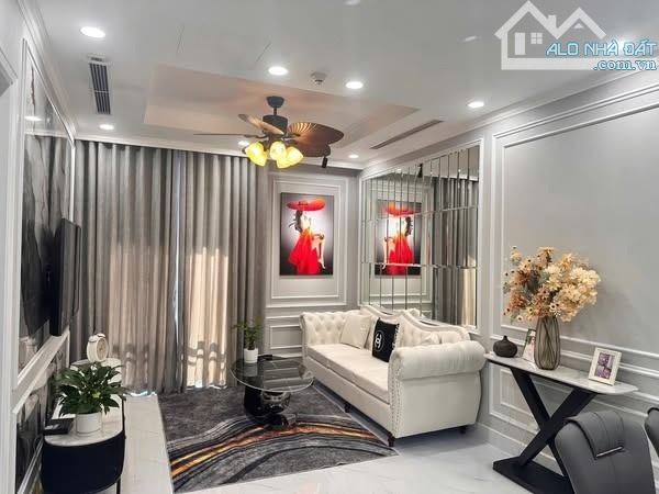 Bán Gấp Nhà Nguyễn Khang Cầu Giấy 51m-5 Tầng Lô Góc Ngõ Thông Kinh Doanh -Ô Tô Đỗ - 1