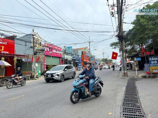 Cần bán căn nhà 1 trệt 1 lầu gần chợ cty changshinh .Giá rẻ - 1