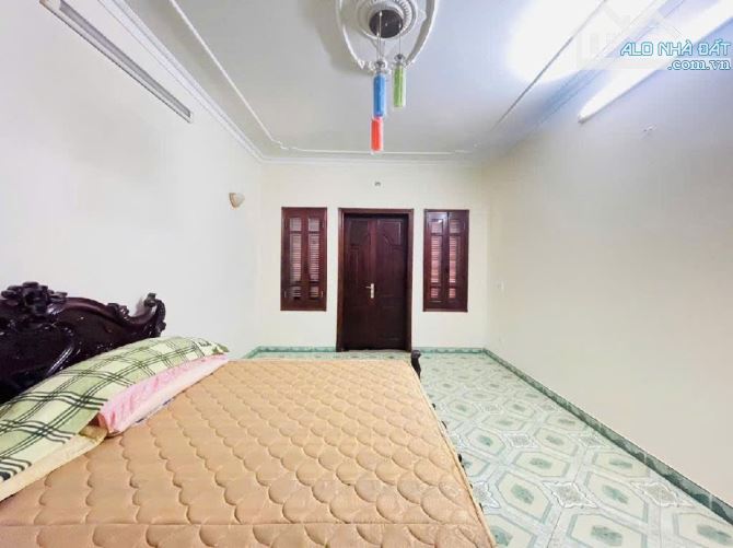 Siêu Phẩm, Phố Cầu Giấy 58m x 5T, mt5,7m, vỉa hè, ô tô tránh, kd đỉnh, ngõ thông 16,9 tỷ. - 1