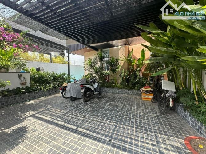 Bán Biệt Thự  đs Tên Lửa 270m2 - Nội Thất khủng Chỉ: 28 tỷ nhỉnh - 1