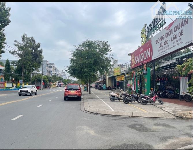Bán 200m2 mặt tiền Man Thiện , Tăng Nhơn Phú A. Quận 9 - 1