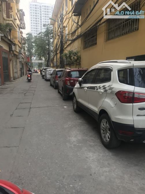 Bán Gấp Nhà Nguyễn Khang Cầu Giấy 51m-5 Tầng Lô Góc Ngõ Thông Kinh Doanh -Ô Tô Đỗ - 2