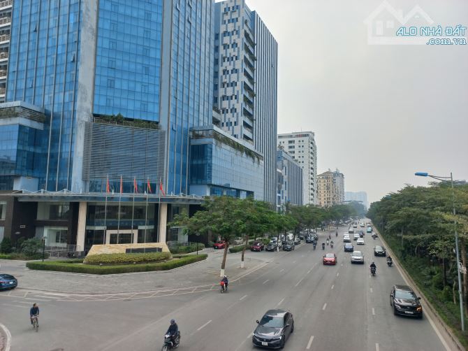 Bán Đất Xuân Diệu - Tây Hồ 97,2m2, Mt 8,5m, giá 23,5 tỷ. - 2