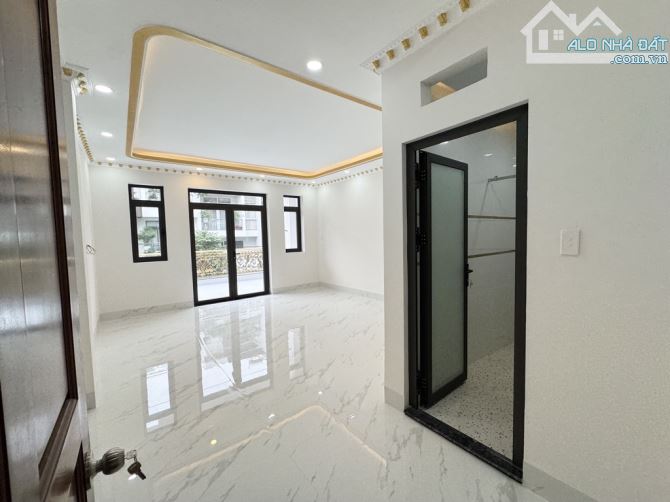 Nhà Mặt Tiền Khu Tên Lửa 4 Tầng 100m2 Ngang 5m Ở Ngay Chỉ 13.5 Tỷ - 2