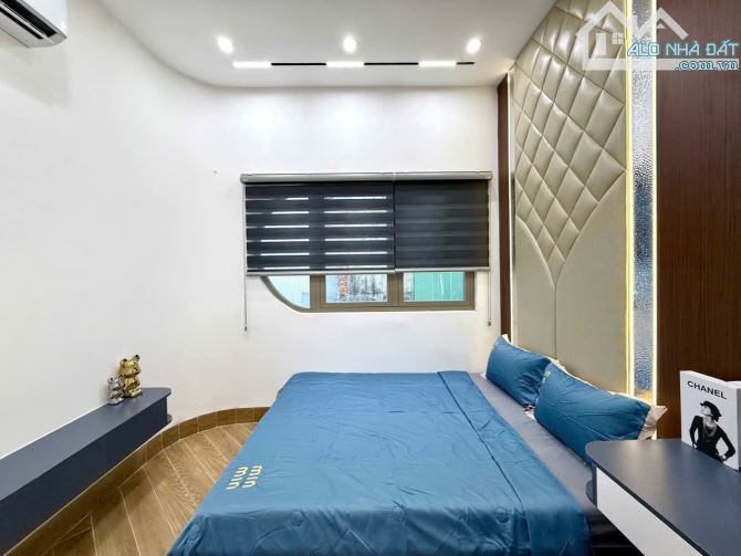 Siêu phẩm🏡 2 tầng sân vườn xây mới 100% bảo hành - Kiệt ô tô Điện Biên Phủ, chỉ hơn 3 tỷ - 2