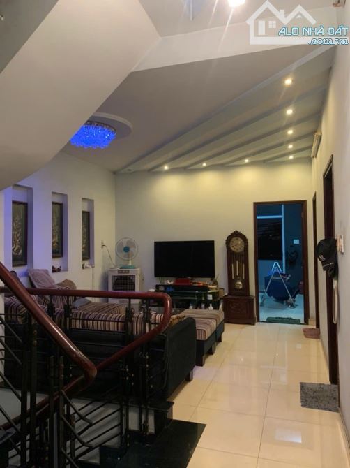 MTKD Lê Văn Chí , Linh Trung TD, 130m2, ngang 8m , Hiếm có . Giá 22 tỷ - 2