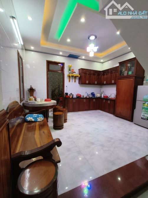 🔥 BÁN NHÀ LÊ ĐỘ – Ở NGAY, 4.25 Tỷ.  🏡 Diện tích: 98m² (5x20m), 3 tầng - 2