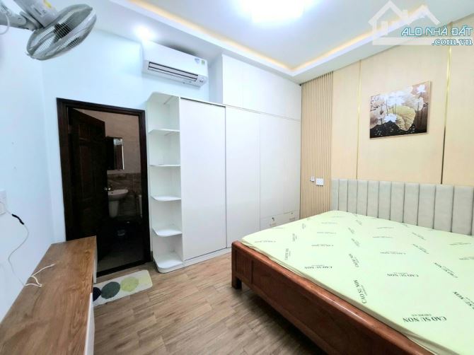 🏡🏡🏡 NHÀ 5 TẦNG HẺM XE HƠI. ĐƯỜNG PHẠM VĂN CHIÊU. P9 .GV ...DT 53M .💸💸💸 6.95 TỶ - 3