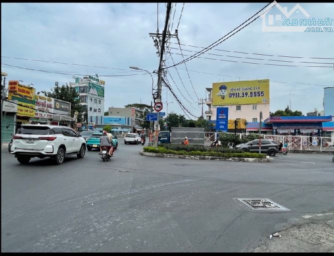 Bán 200m2 mặt tiền Man Thiện , Tăng Nhơn Phú A. Quận 9 - 3