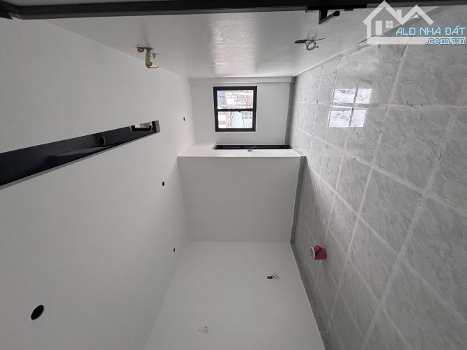 Bắc Sơn - TP Thái Nguyên - ngõ oto - gần phố - 95.2m*3T - 2.8 tỷ - 3