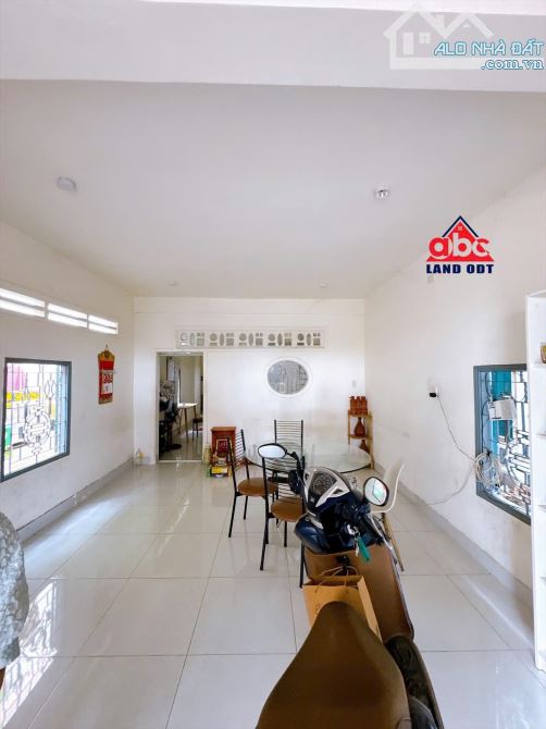 Np221 Bán nhà mặt tiền đường 5 PHAN TRUNG ngang 8m Gần TTTM Vincom P.Tân Mai Tp.Biên Hoà - 3