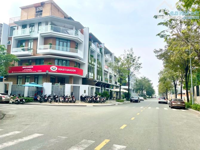 MẶT TIỀN KINH DOANH KĐT VẠN PHÚC City Tp.THỦ ĐỨC - NHÀ 5 TẦNG - 5x19m - SHR - 3