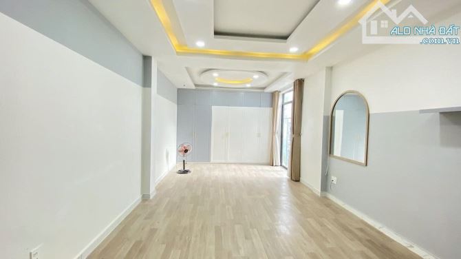 cho thuê nhà mới 3 tầng 65m2   xe hơi vào nhà tại bình Thạnh - 4