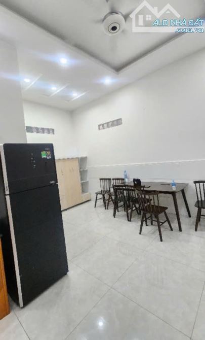 BÁN NHÀ 2 MẶT TIỀN - HẺM XE HƠI - 135M2 - TRUNG TÂM PHƯỜNG LINH CHIỂU - NHỈNH 6 TỶ ! - 4