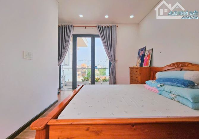 BÁN NHÀ 3 TẦNG - 110M2 - TRUNG TÂM PHƯỜNG BÌNH CHIỂU - NHỈNH 7 TỶ ! - 6