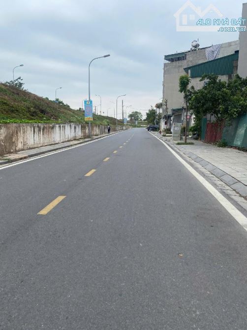 BÁN ĐẤT GIANG BIÊN 86M2, MT 4.5M, VỈA HÈ, Ô TÔ TRÁNH, KINH DOANH, 13.6 TỶ.