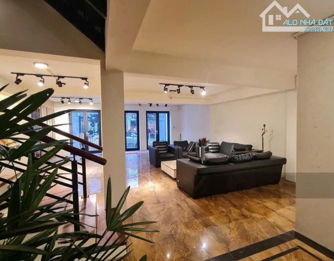 SIÊU PHẨM NHÀ DÒNG TIỀN PHÙ HỢP LÀM KHÁCH SẠN, 148m2, 7 TẦNG, THANG MÁY, NGÕ Ô TÔ TRÁNH