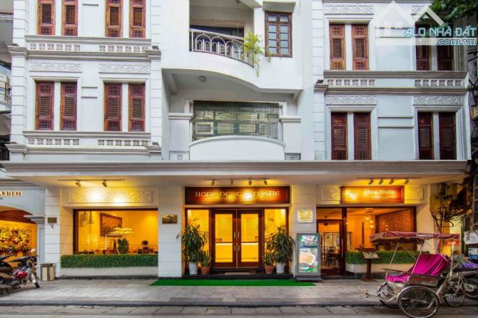 Cần bán Khách sạn 4 Sao Mặt phố Hàng Mành, Hoàn Kiếm DT: 389m² x 7T x MT: 9m.