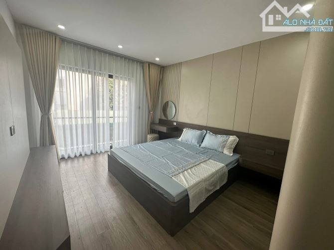 SIÊU PHẨM 5 TẦNG- 43M2 MẶT PHỐ GIA QUẤT - SÁT NGỌC THUỴ - FUL NỘI THẤT - TIỆN ÍCH BẠT NGÀN - 1