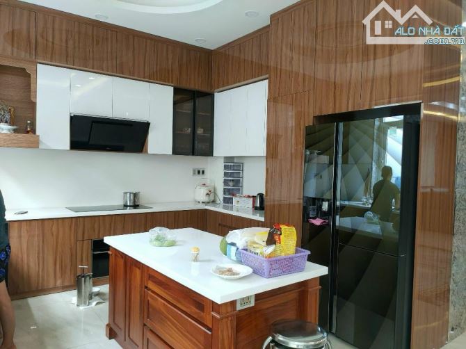 BÁN BIỆT THỰ PHỐ 4 TẦNG 1 HẦM KHU VILLA THỦ THIÊM ĐẢO KIM CƯƠNG NGANG 8M 35 TỶ NHỈNH - 1