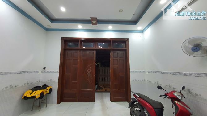 NHÀ MẶT TIỀN ĐƯỜNG 21 DT150M2, VIEW VINHOMES GRAND PARK GIÁ CHỈ 9.5 TỶ TL - 1