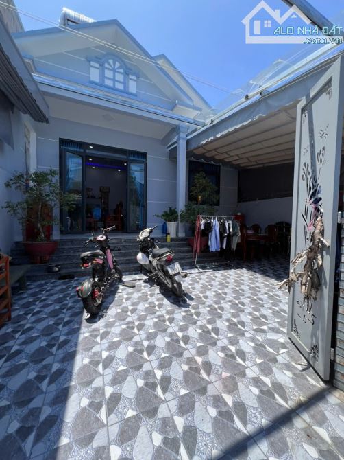 ✅BÁN NHÀ 8,3M X 16M 2/ ĐƯỜNG NGUYỄN THỊ NGÂU,THỚI TAM THÔN , HÓC MÔN - 1