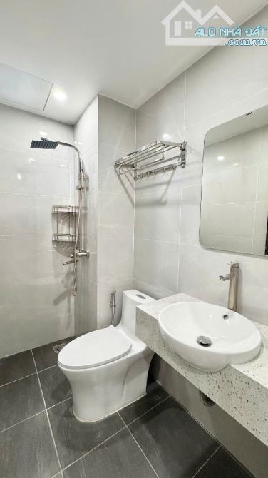 NHÀ MẶT PHỐ, VỈA HÈ ĐÁ BÓNG, KINH DOANH SẦM UẤT TRẦN QUÝ KIÊN -CẦU GIẤY, 40M2; GIÁ 21.5 TỶ - 2