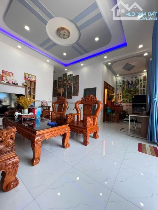 ✅BÁN NHÀ 8,3M X 16M 2/ ĐƯỜNG NGUYỄN THỊ NGÂU,THỚI TAM THÔN , HÓC MÔN - 2