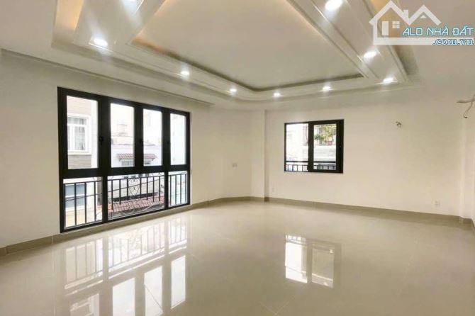 Bán nhà hẻm xe hơi, Hoàng Hoa Thám, Bình Thạnh, 40 m² (4.5m x 9m) - Giá 7.9 tỷ TL - 3