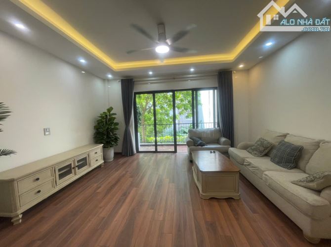 Bán nhà 5 tầng thang máy Ngọc Thụy, 80m2, Gara 2 ô tô, ở ngay, giá hấp dẫn - 3