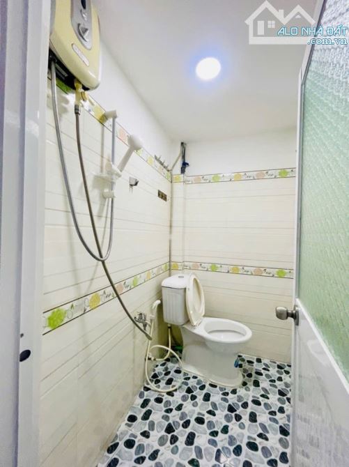 NHÀ ĐẸP LUNG LINH  - 2Tầng - 2PN,2WC - DT 27m2 - Hẻm 4m - Nguyễn Thái Sơn - Gò Vâp - 3