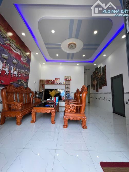 ✅BÁN NHÀ 8,3M X 16M 2/ ĐƯỜNG NGUYỄN THỊ NGÂU,THỚI TAM THÔN , HÓC MÔN - 3