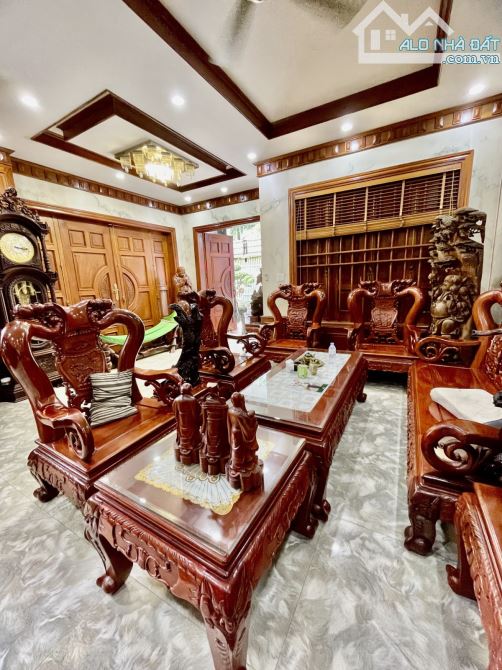 BÁN BIỆT THỰ LÊ VĂN KHƯƠNG HIỆP THÀNH Q12 171m2 3 TẦNG 9 x 19 CHỈ 13.5 Tỷ - 3