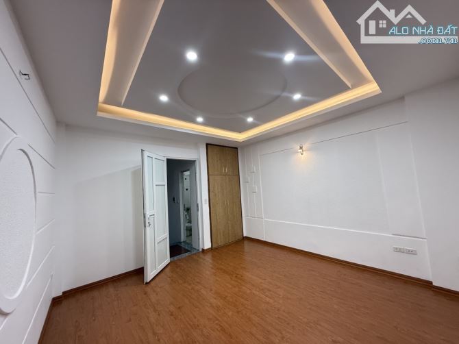 🕍Nhà đẹp ngõ 38 Xuân La - Tây Hồ 35m2 5 tầng mt 4,5 nét nhỉnh 6 Tỷ - NHÀ ĐẸP - SỔ NỞ HẬU - 5