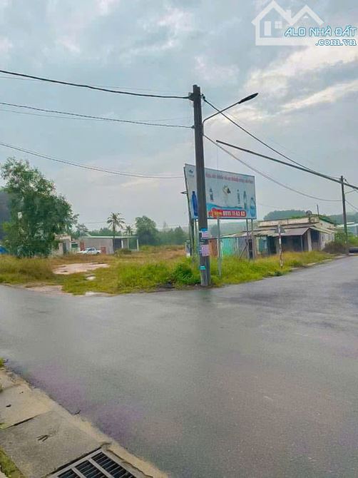 LÔ ĐẤT 2 MT TUYỆT ĐẸP, FULL THỔ CƯ NGAY KĐT PHÍA BẮC SÂN BAY, THUẬN TIỆN PHÂN LÔ - 5