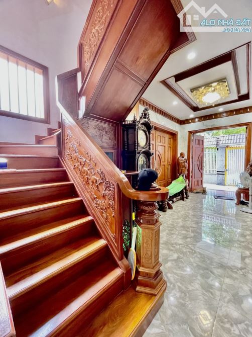 BÁN BIỆT THỰ LÊ VĂN KHƯƠNG HIỆP THÀNH Q12 171m2 3 TẦNG 9 x 19 CHỈ 13.5 Tỷ - 5
