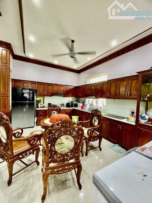 BÁN BIỆT THỰ LÊ VĂN KHƯƠNG HIỆP THÀNH Q12 171m2 3 TẦNG 9 x 19 CHỈ 13.5 Tỷ - 7