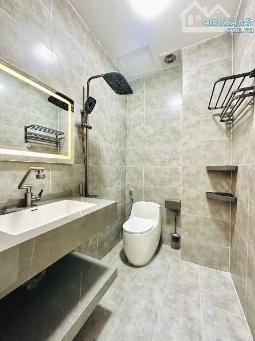 🏡Quá Víp Nhà Hoàng Hoa Thám - Ba Đình 54m2 5 tầng mt 6 mét nhỉnh 11 Tỷ - 🔥🔥NHÀ ĐẸP GẦN - 9