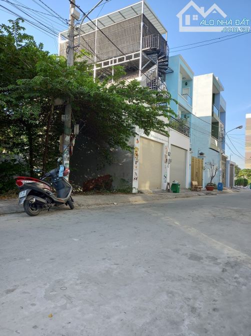 Lô đất hẻm 568 lê văn diện tích 65m giá tốt