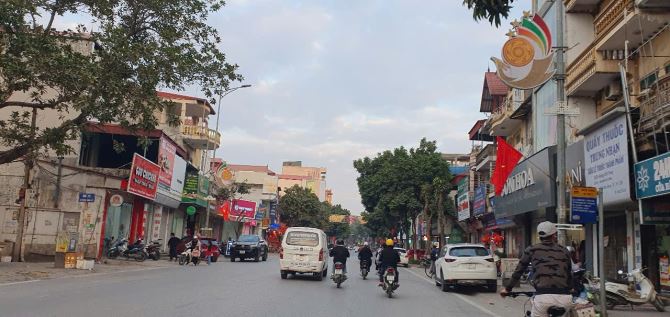 ĐẤT VÀNG PHAN XÁ ĐÔNG ANH GI,,Á ĐẦU TƯ  DT 156M² 3T MT 8.2M NGÕ NÔNG ÔTÔ THÔNG XÁT NHÀ VĂN - 2